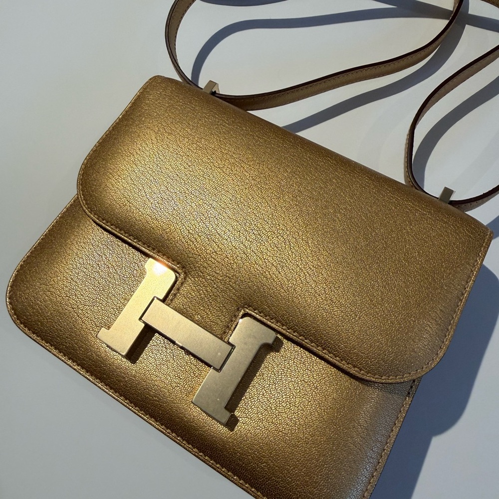 Rare DORÉ HERMES New Mini Constance 18 C18 in Dore Chèvre and Permabrass HW